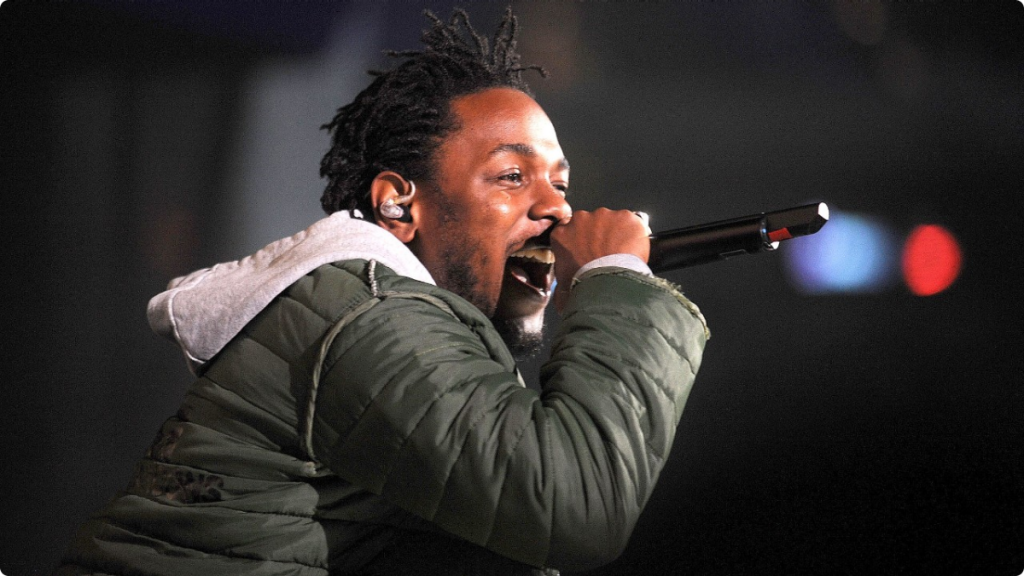 061015-Shows-BETA-Kendrick-Lamar-Road-to-BET-Awards-Summer-Jam