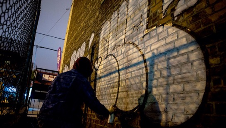 10-escritoras-de-graffiti-realmente-rudas-eve