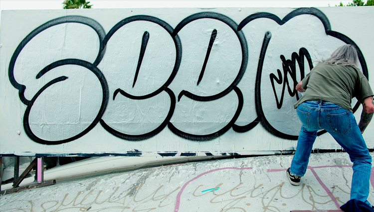 12-escritores-de-graffiti-que-debes-conocer-seen3
