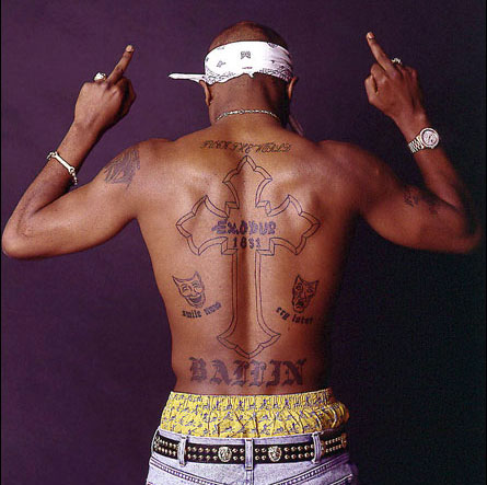 Los Tatuajes de Tupac Shakur - 2Pac Tattoos