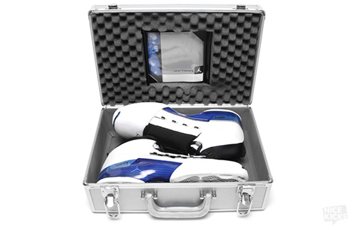 AIR_JORDAN_XVII_WHITE_BLUE_8